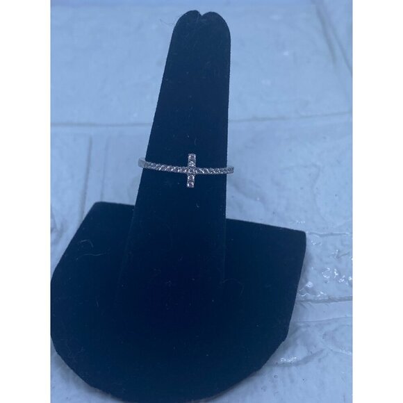 Sterling Silver Cross CZ Ring Womens Size 7 Religious Jewelry Elegant Design - Picture 9 of 9